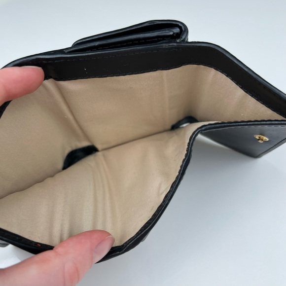 Chloe Grained Calfskin Small Aby Tri-Fold Wallet Black - Picture 10 of 10